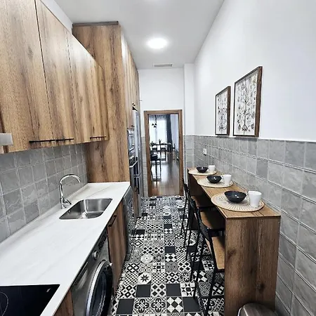 Charlot Center Ii By Suncastle Apartman Alicante