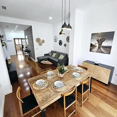 Apartment Charlot Center Ii